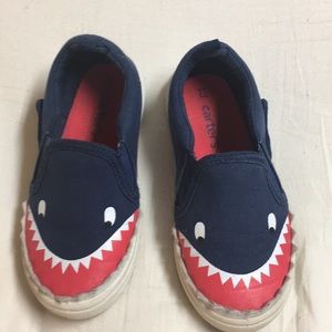 Carter’s little boys slip on shoes